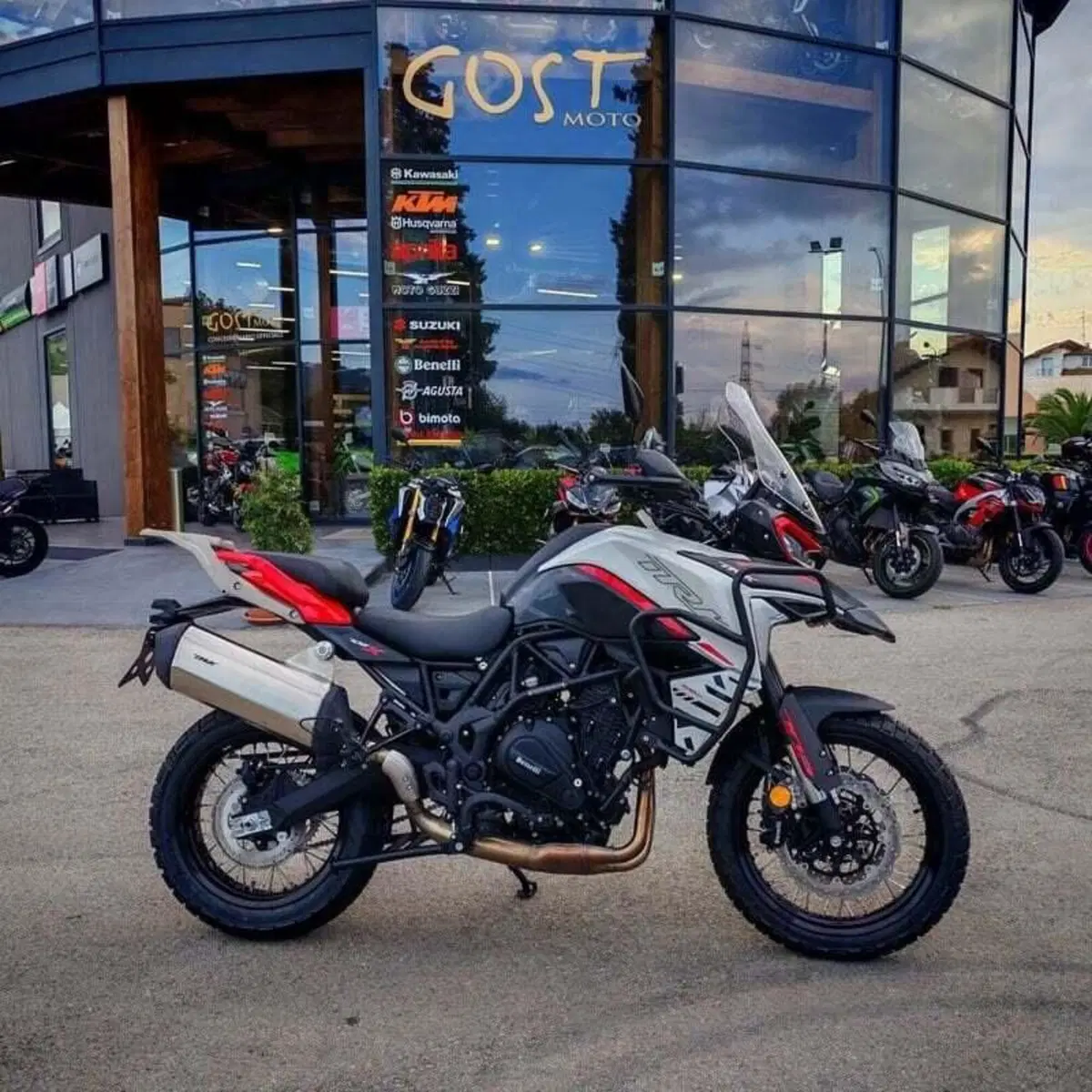 Benelli TRK 702X (2026) (2)