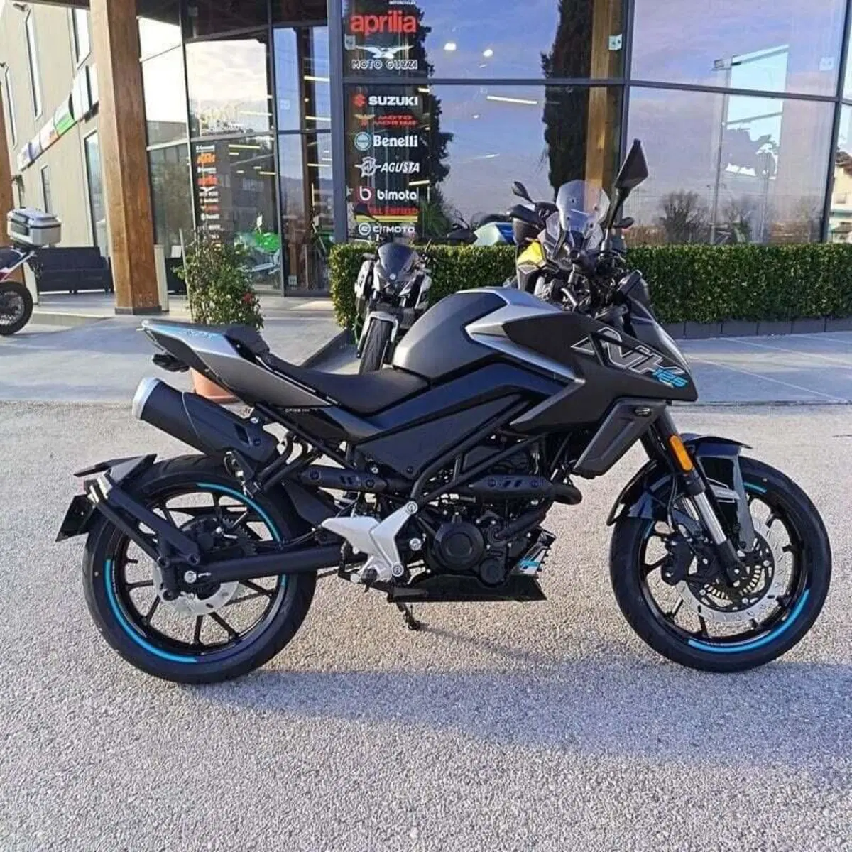 CFMOTO 125NK (2025 - 26) (6)