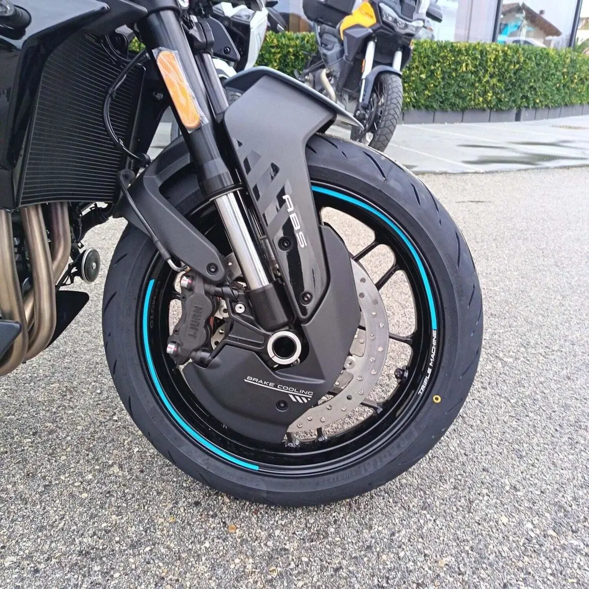 CFMOTO 675NK (2025 - 26) (6)