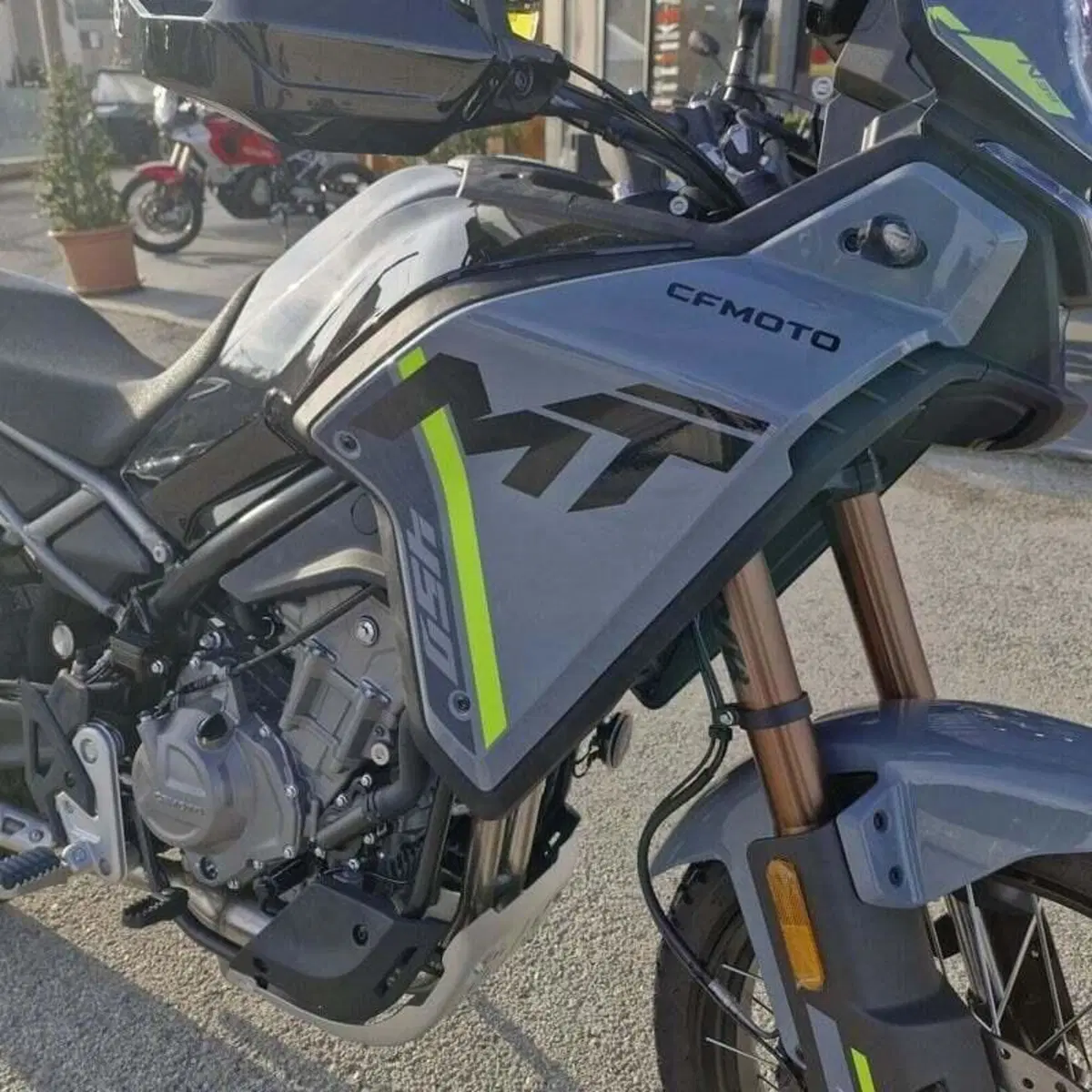 CFMOTO 450MT (2024 - 26) (9)