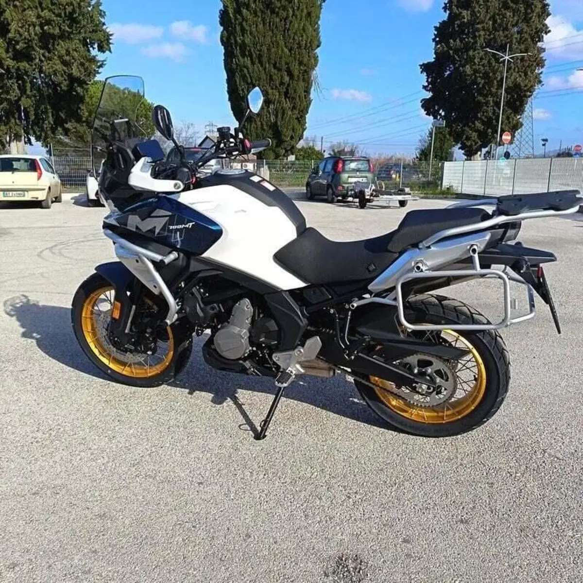 CFMOTO 700MT Adventure (2025 - 26) (5)