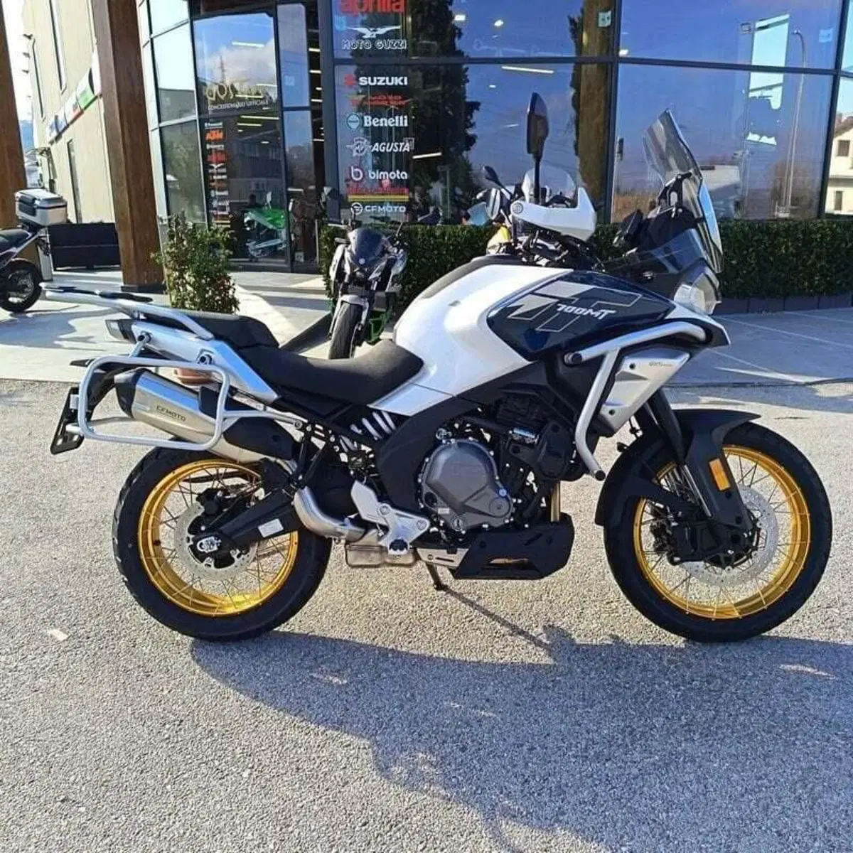 CFMOTO 700MT Adventure (2025 - 26) (6)