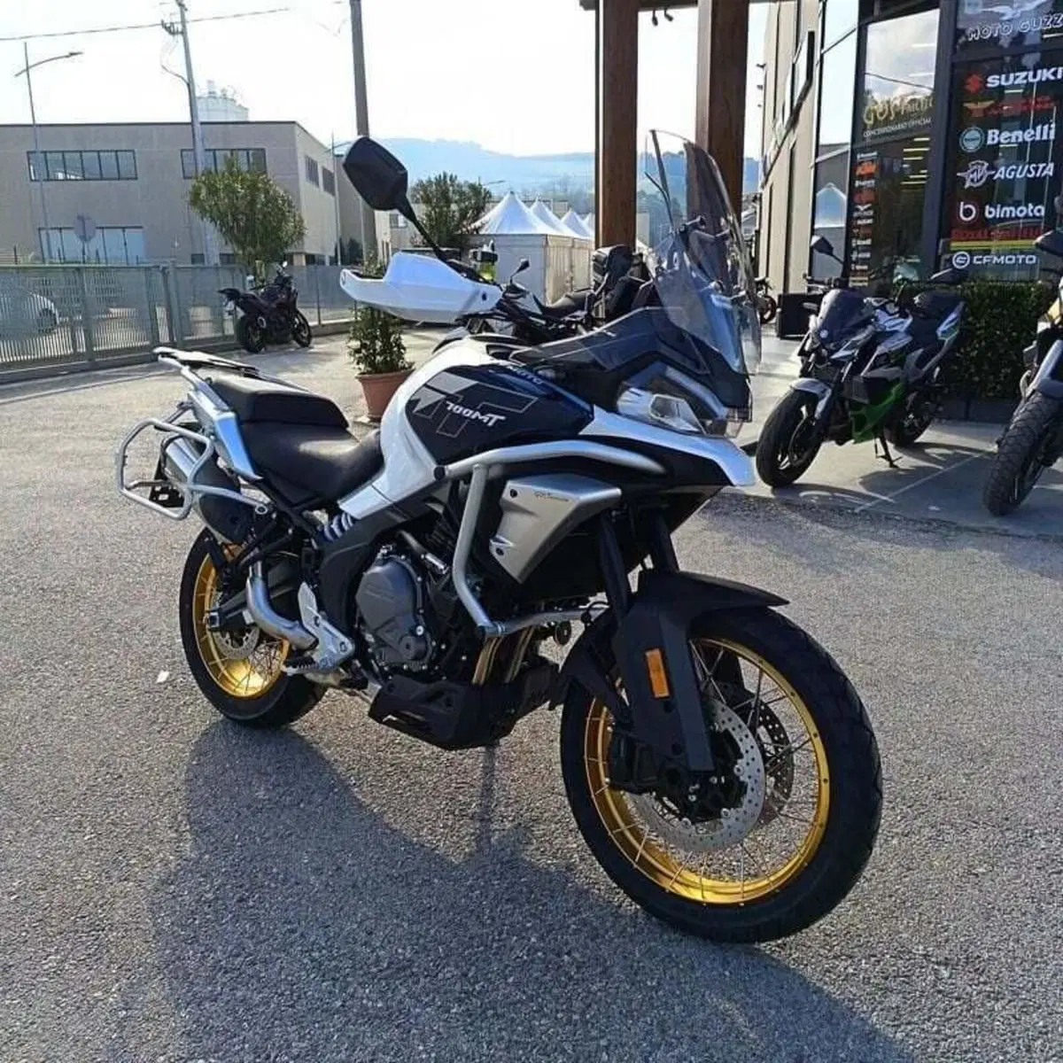 CFMOTO 700MT Adventure (2025 - 26) (8)