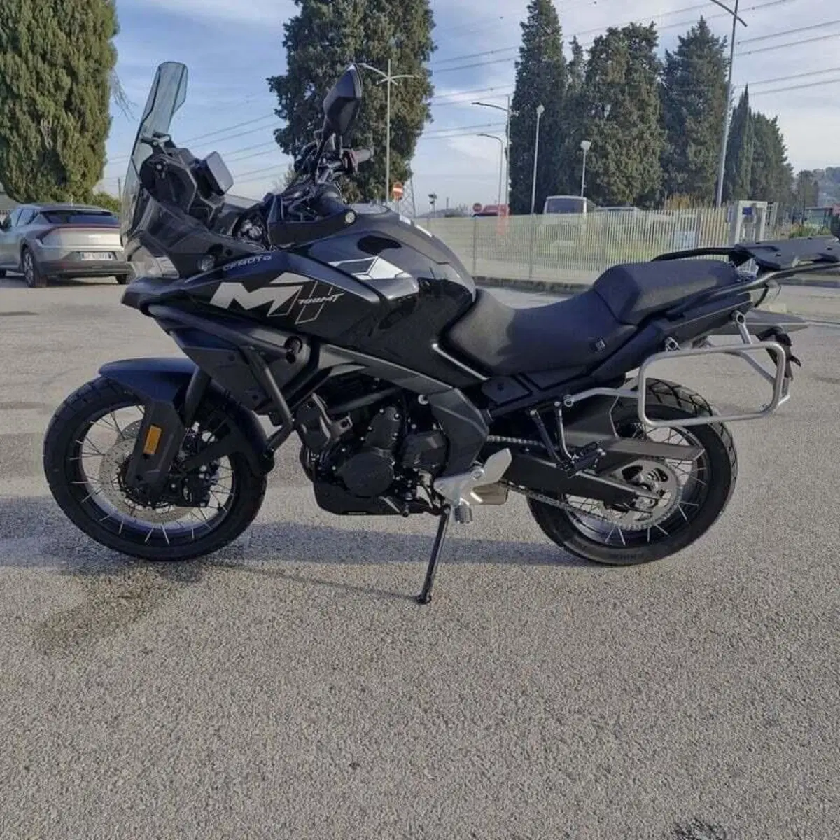 CFMOTO 700MT Adventure (2025 - 26) (7)
