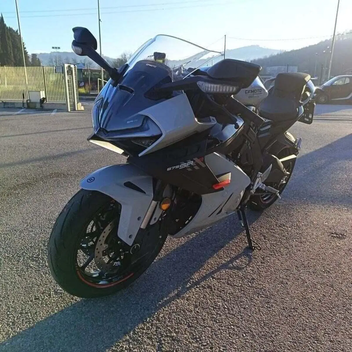 CFMOTO 675SR-R (2025 - 26) (7)