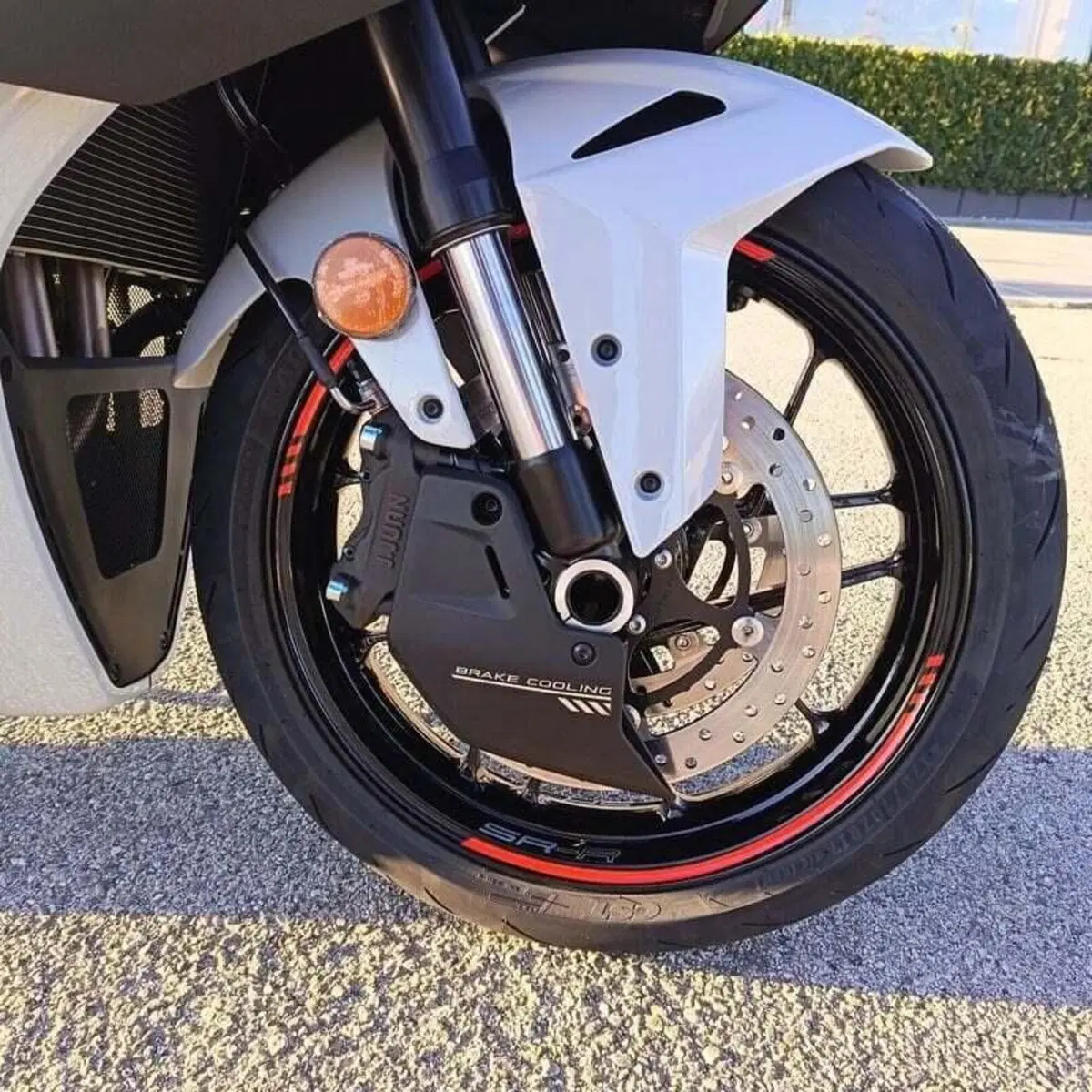 CFMOTO 675SR-R (2025 - 26) (13)