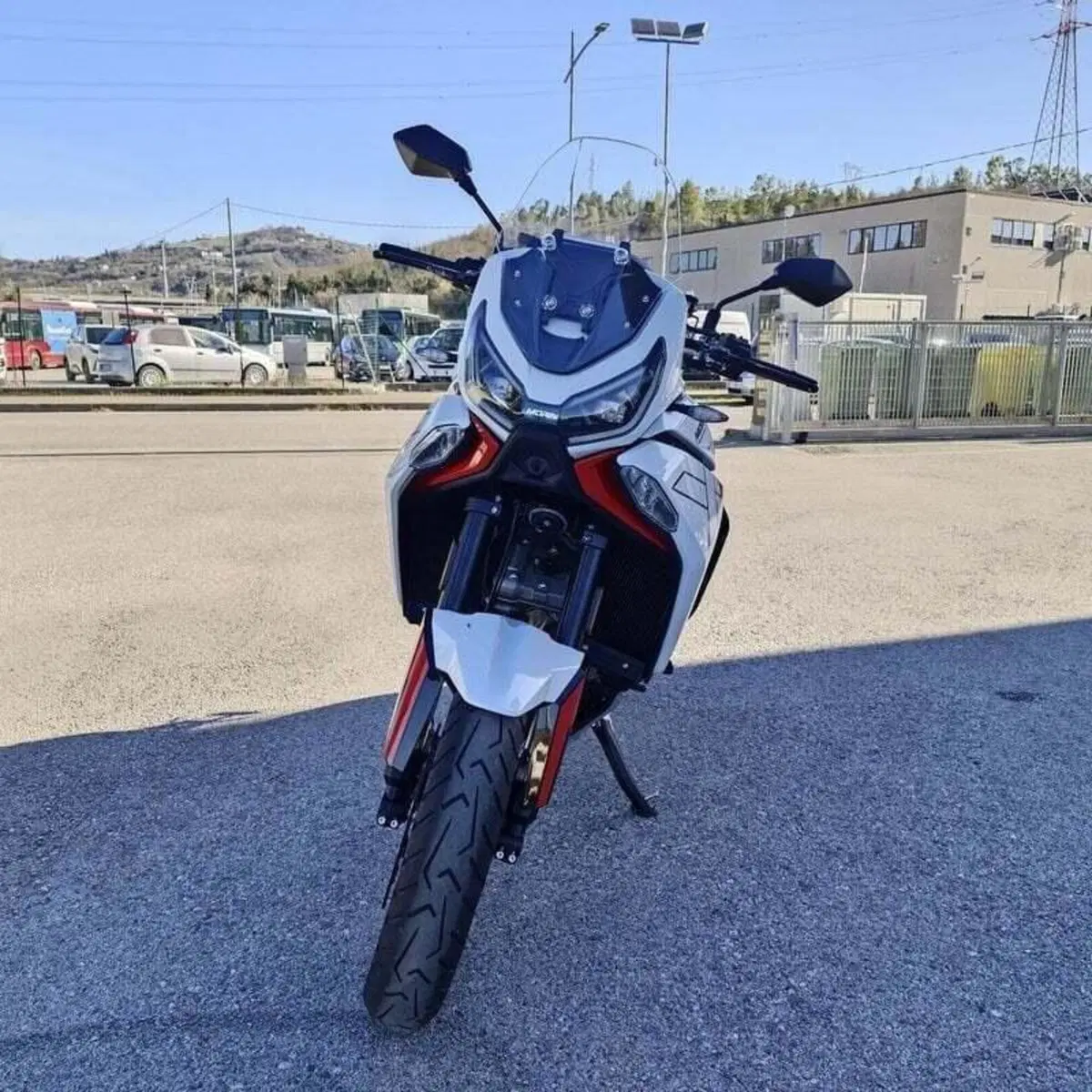 Moto Morini X-Cape 1200 (2026) (5)