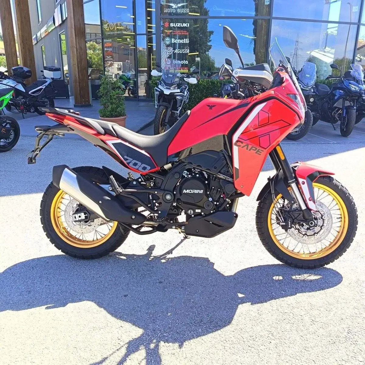 Moto Morini X-Cape 700 Gold Edition (2025 - 26) (3)