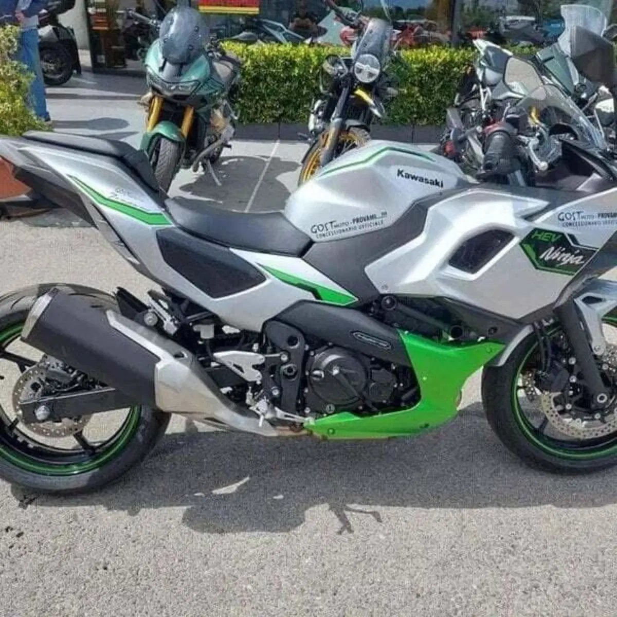 Kawasaki Ninja 7 Hybrid (2024 - 26) (5)