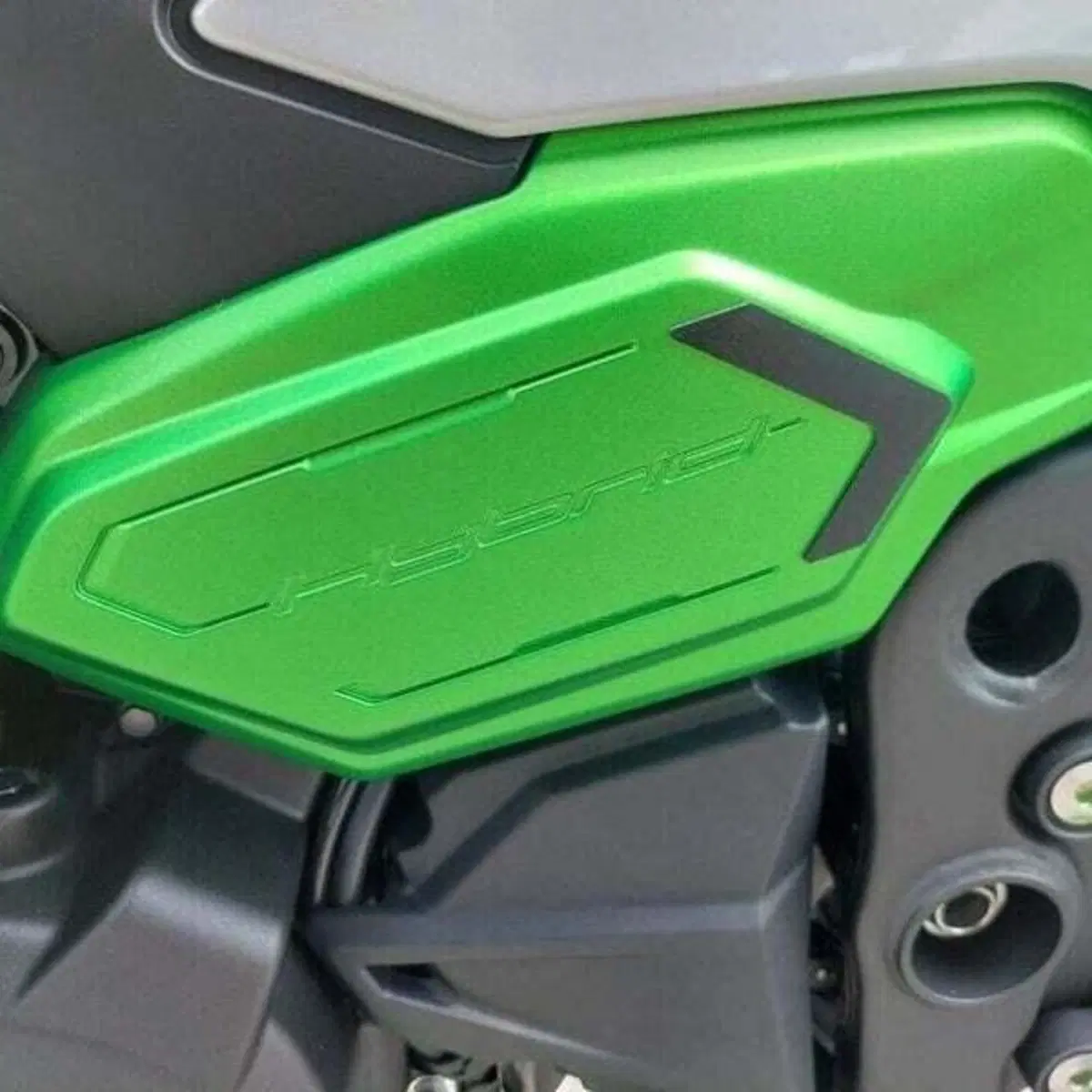 Kawasaki Ninja 7 Hybrid (2024 - 26) (23)