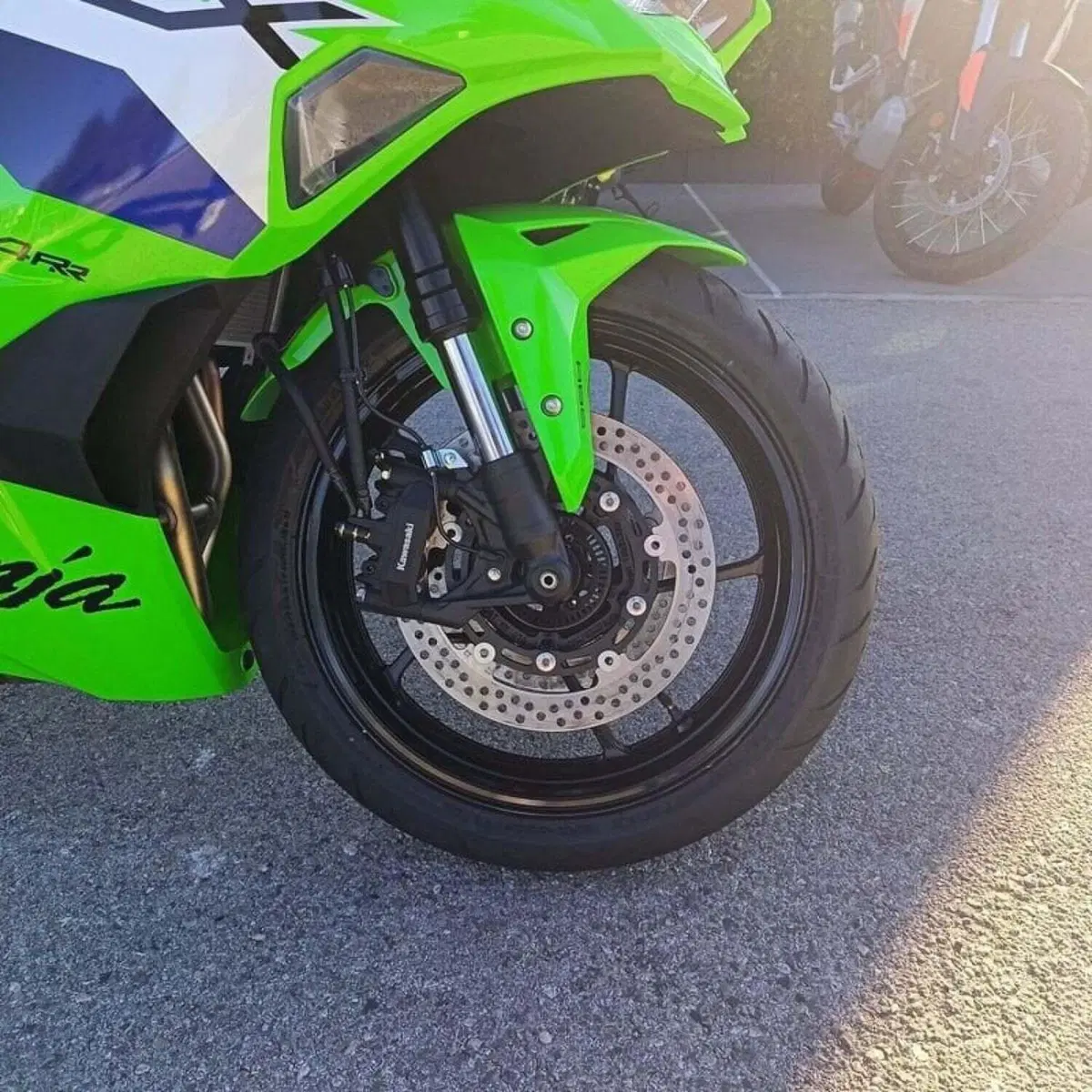 Kawasaki Ninja ZX-4RR (2024 - 26) (6)