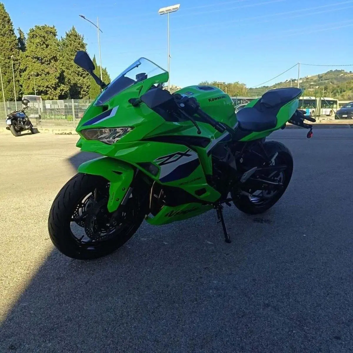 Kawasaki Ninja ZX-4RR (2024 - 26) (7)