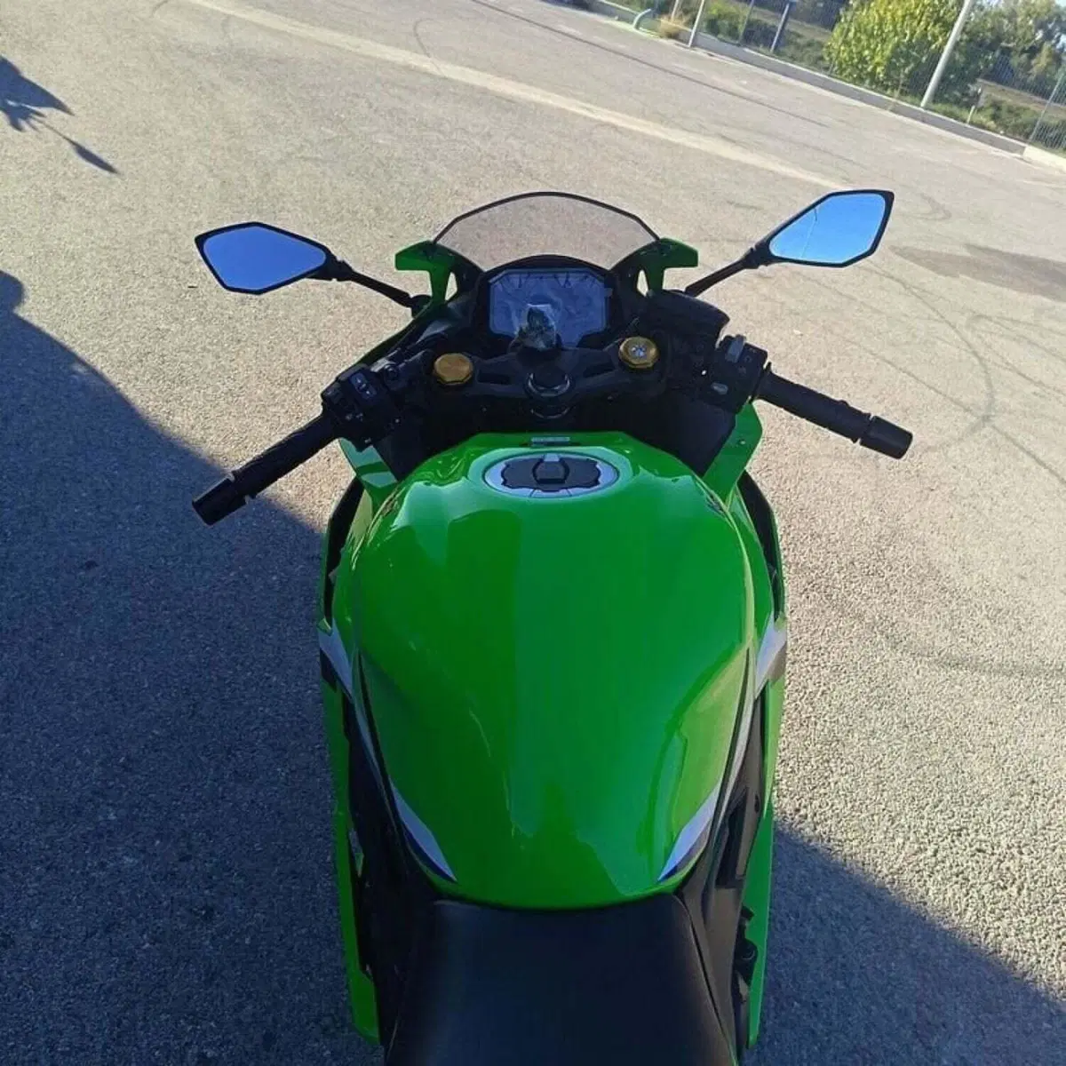 Kawasaki Ninja ZX-4RR (2024 - 26) (11)