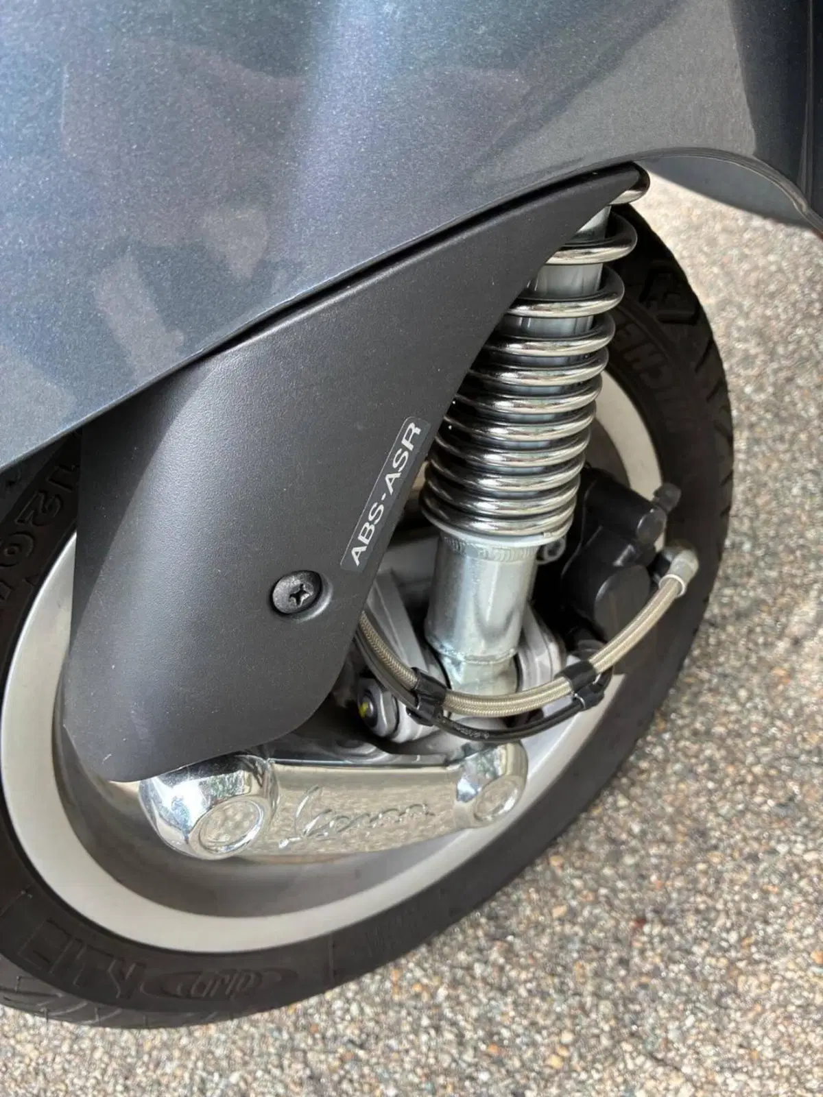 Vespa GTS 300 ABS (2014 - 16) (7)