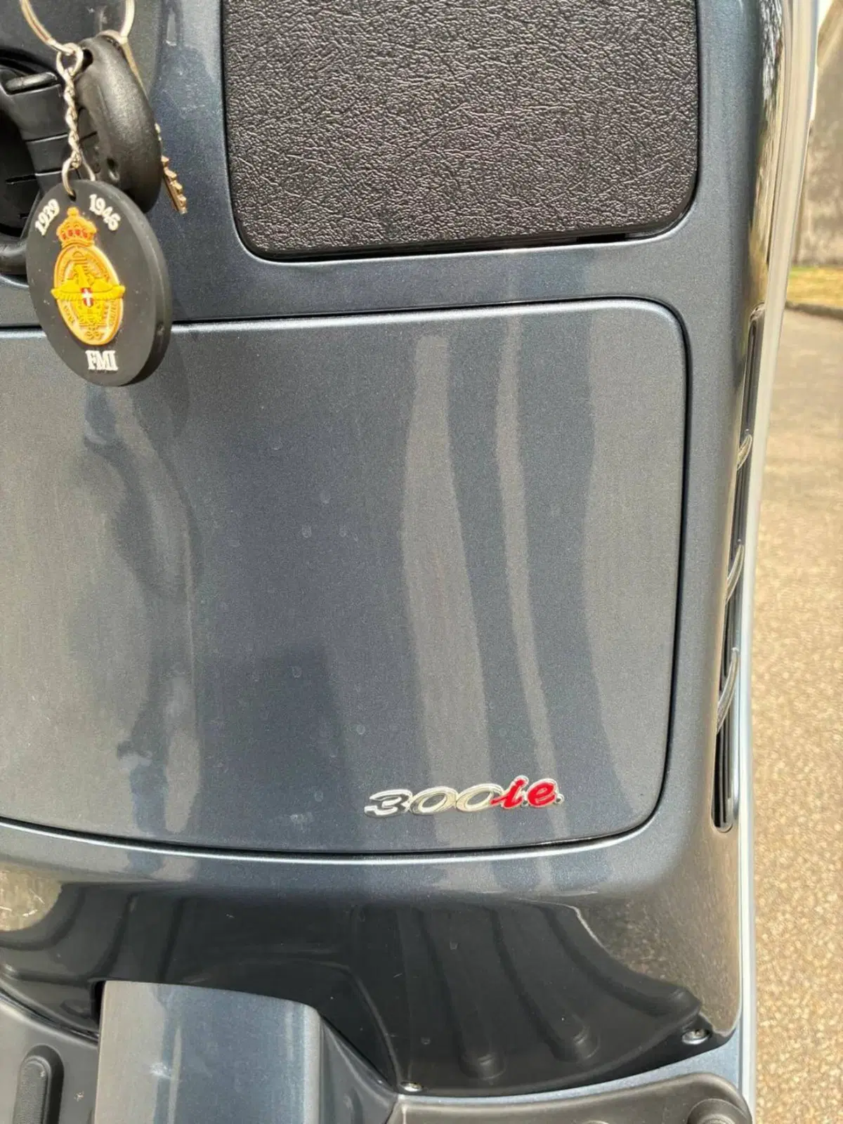 Vespa GTS 300 ABS (2014 - 16) (6)