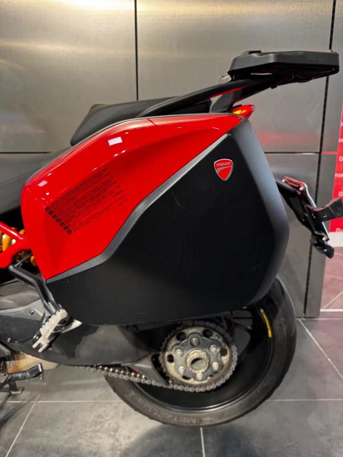 Ducati Multistrada V4 Pikes Peak (2021 - 24) (8)