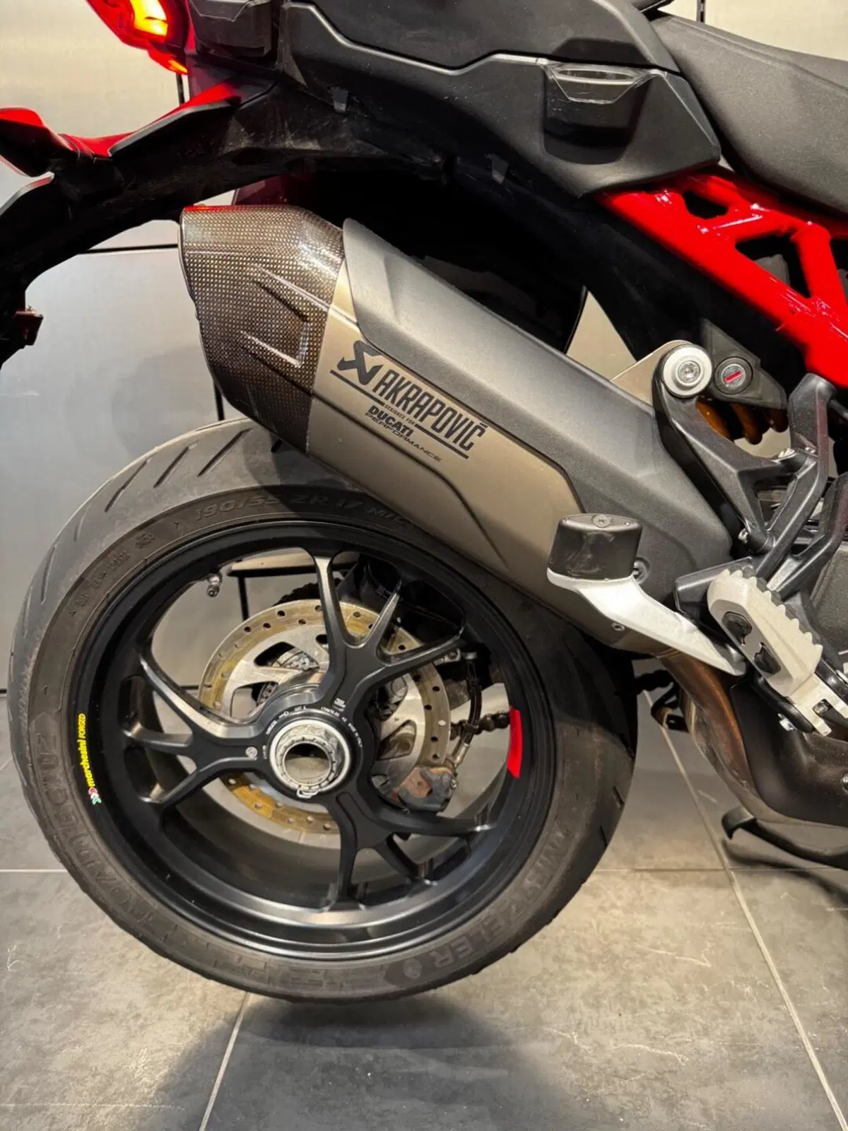 Ducati Multistrada V4 Pikes Peak (2021 - 24) (7)