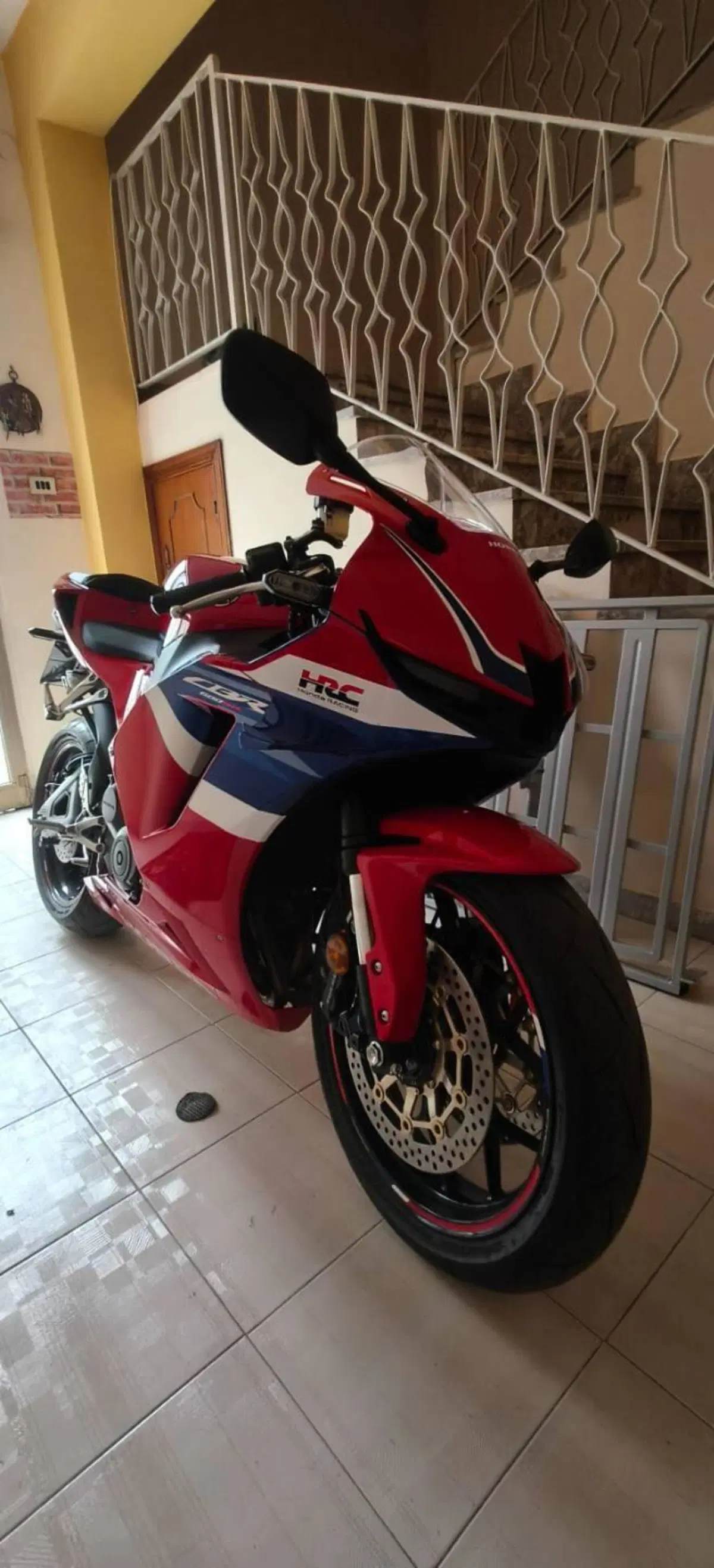 Honda CBR 600 RR (2024 - 26) (5)