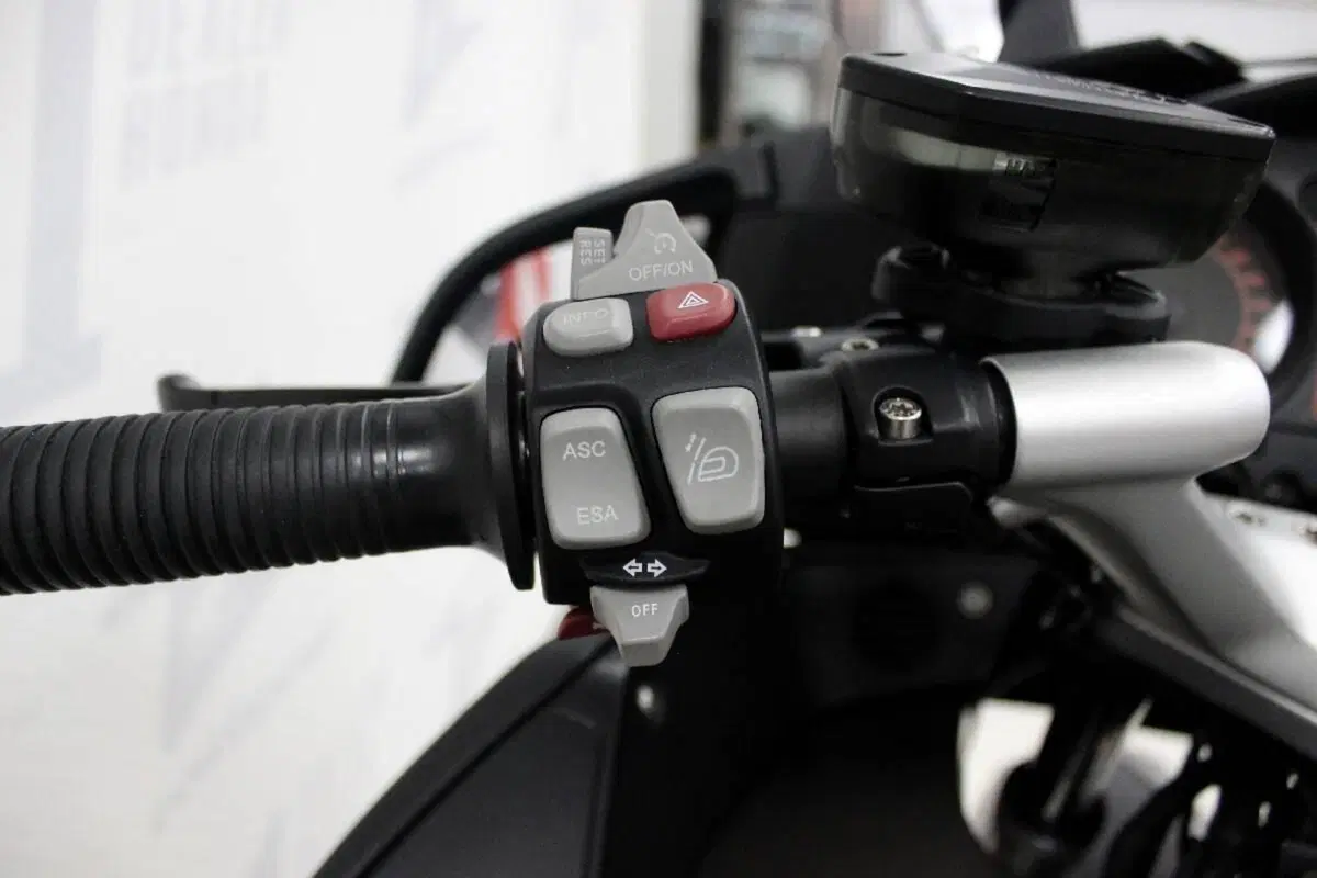 Bmw R 1200 RT (2010 - 13) (6)