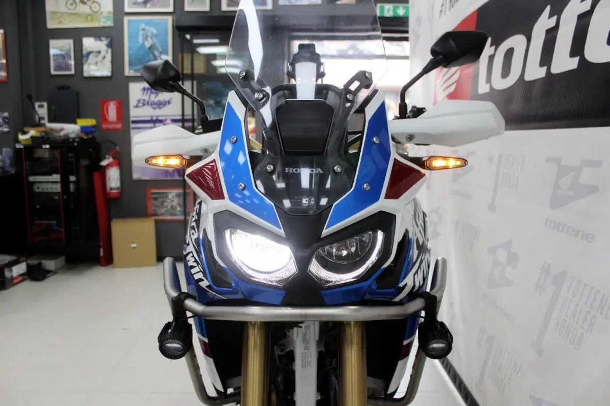 Honda Africa Twin CRF 1000L Adventure Sports (2018 - 19) (4)