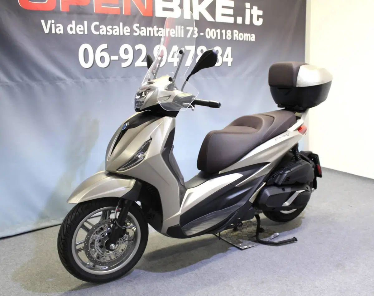 Piaggio Beverly 400 ABS-ASR (2021 - 24) (13)
