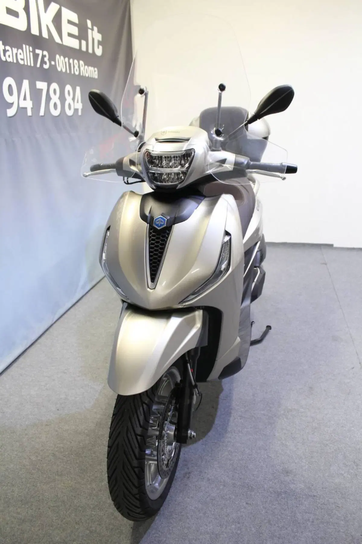 Piaggio Beverly 400 ABS-ASR (2021 - 24) (14)