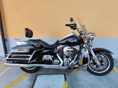 Harley-Davidson 1690 Road King (2013 - 16) - FLHR usata