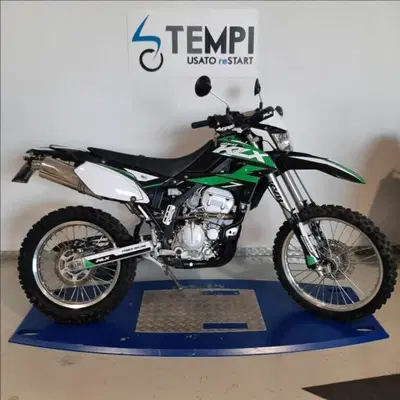 Kawasaki KLX 250 (2009 - 16) usata