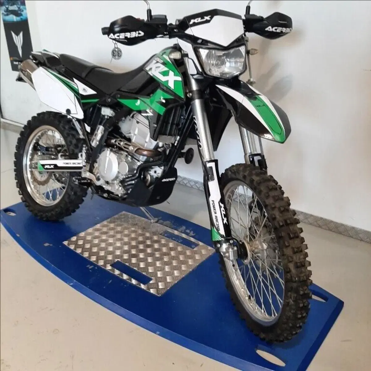 Kawasaki KLX 250 (2009 - 16) (2)