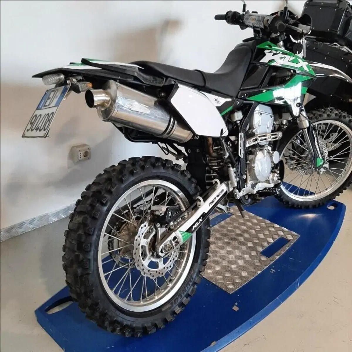 Kawasaki KLX 250 (2009 - 16) (7)