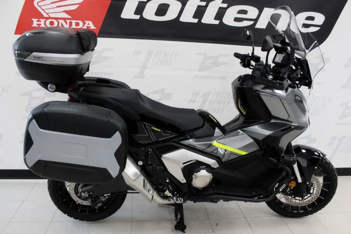 Honda X-ADV 750 DCT (2021 - 24) (2)