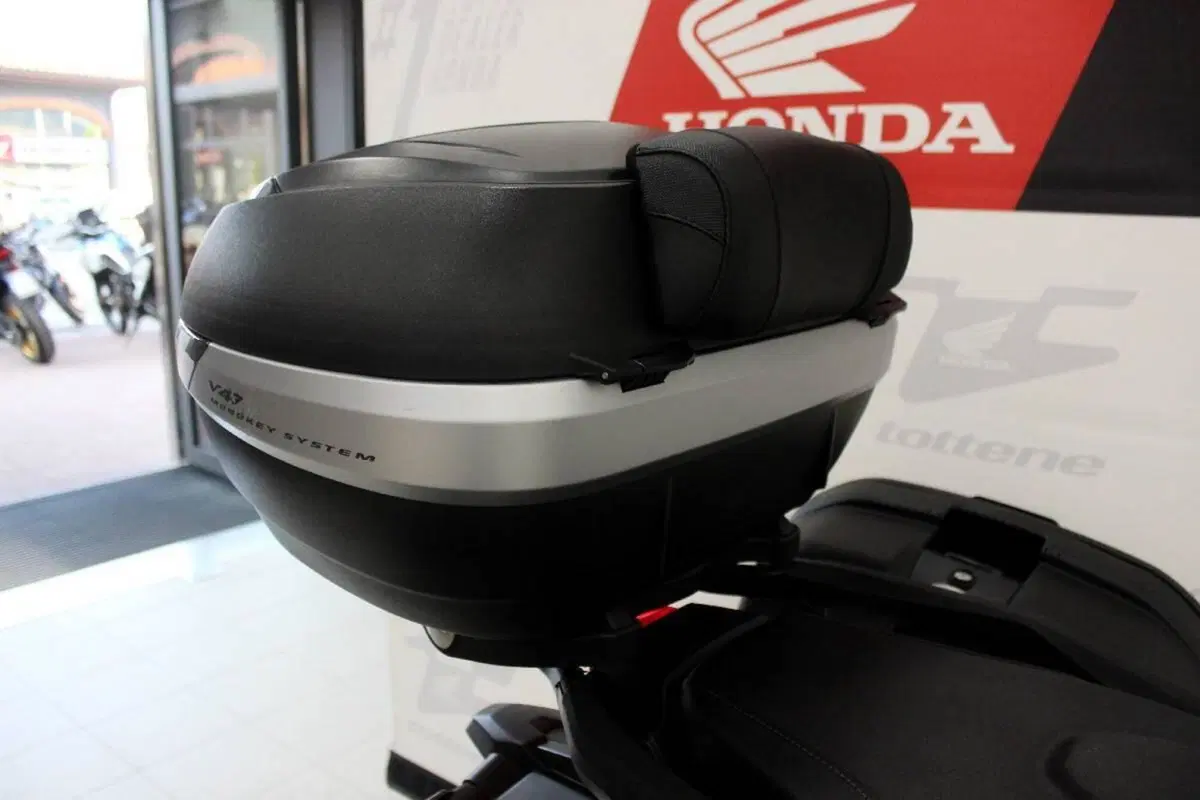Honda X-ADV 750 DCT (2021 - 24) (5)
