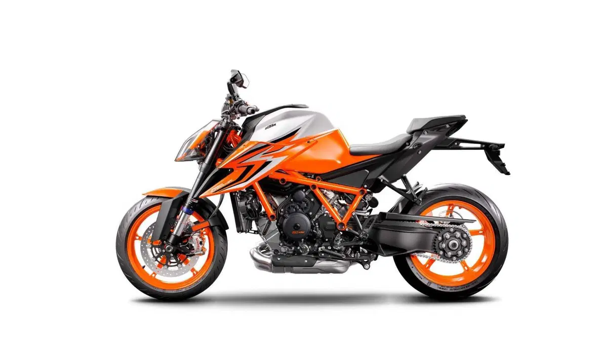KTM 1290 Super Duke R 1290 Super Duke R EVO (2022 - 23) (4)