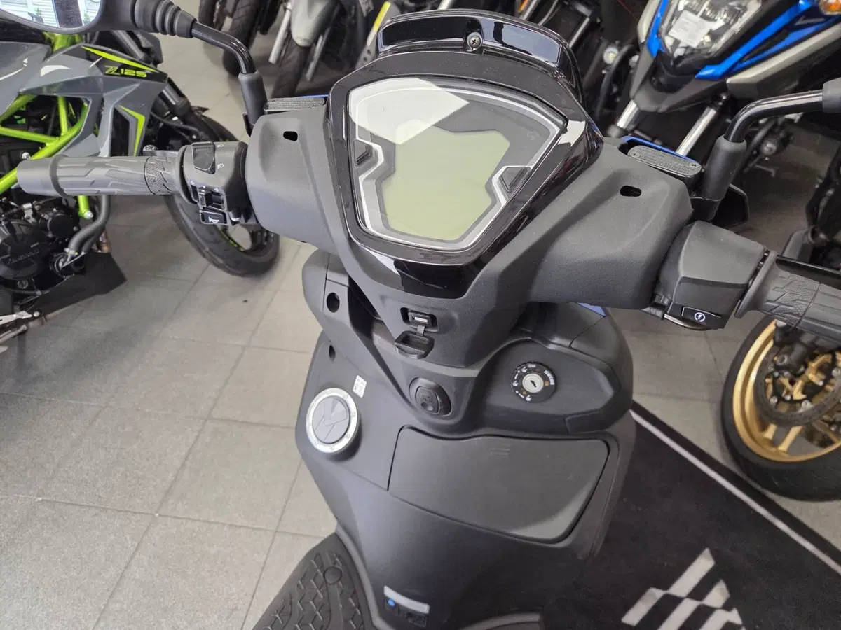 Kymco Agility NX 125 (2026) (4)