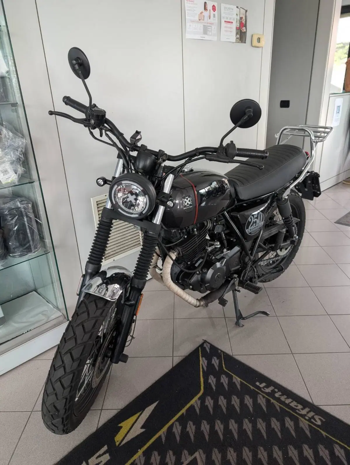 Brixton Motorcycles Cromwell 250 (2021 - 25)