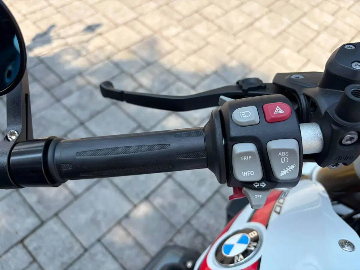 Bmw R 1200 R (2015 - 16) (9)