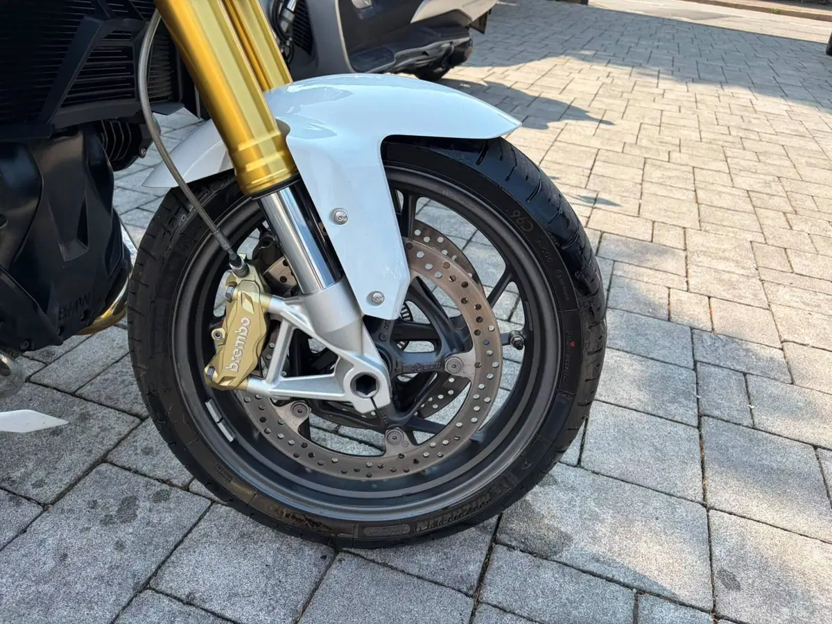 Bmw R 1200 R (2015 - 16) (6)