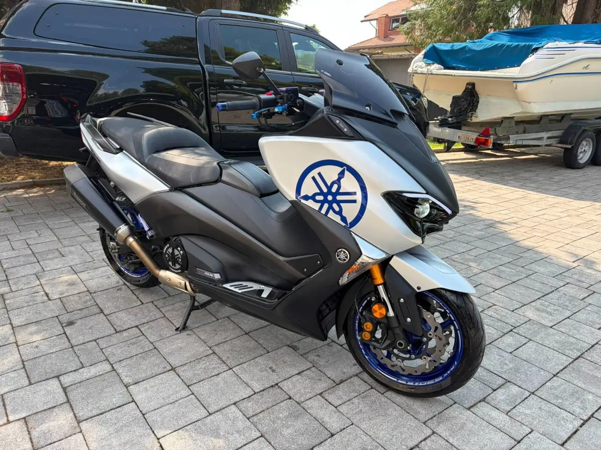 Yamaha T-Max 530 (2017 - 19) (4)