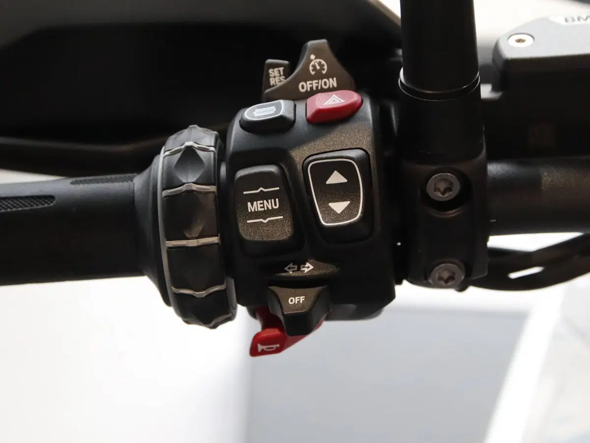 Bmw R 1300 GS (2023 - 26) (8)