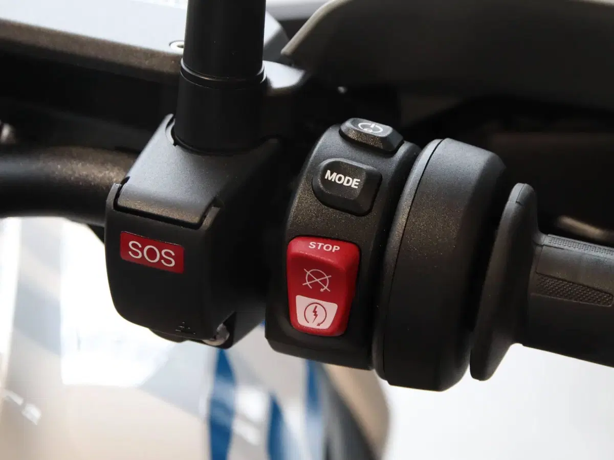 Bmw R 1300 GS (2023 - 26) (9)