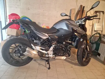 Bmw F 900 R (2021 - 24) usata