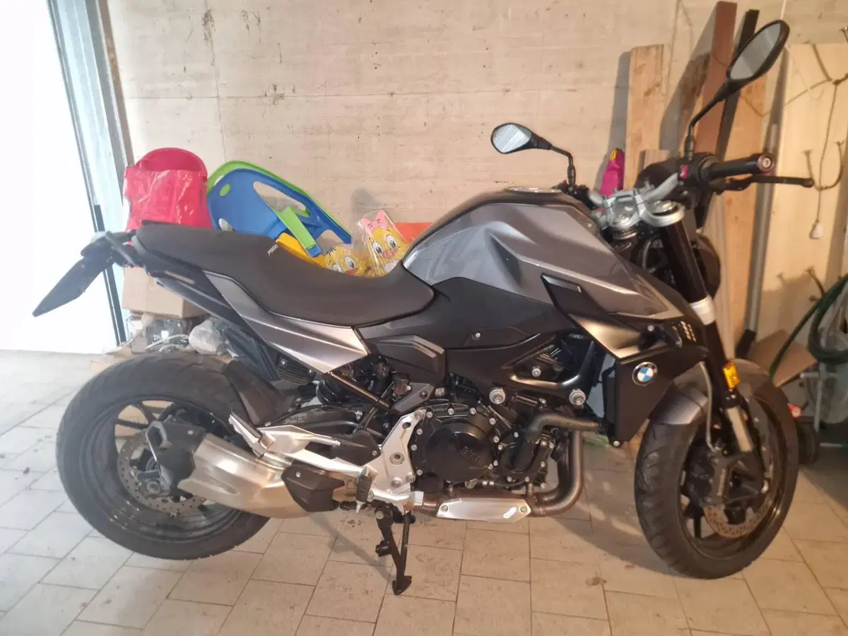 Bmw F 900 R (2021 - 24) (3)