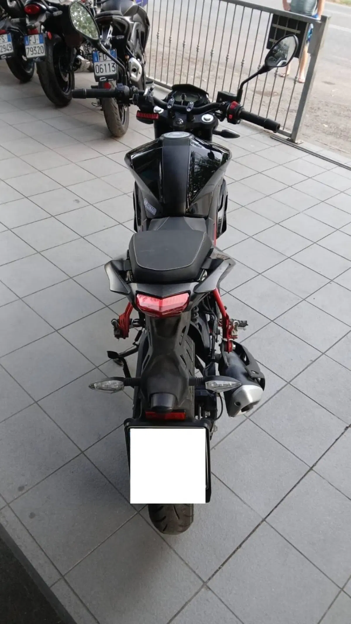 Benelli BN 125 (2021 - 25) (4)