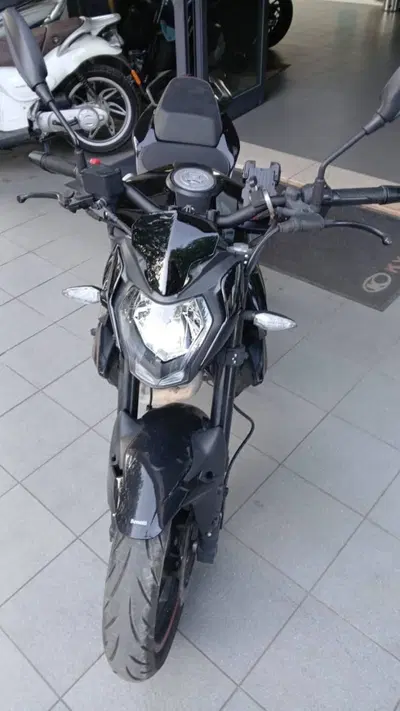 Benelli BN 125 (2021 - 25) usata
