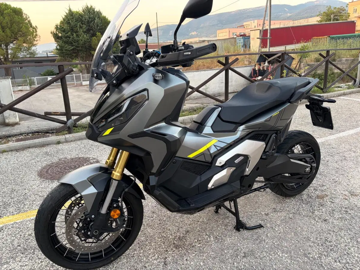 Honda X-ADV 750 DCT (2021 - 24) (4)