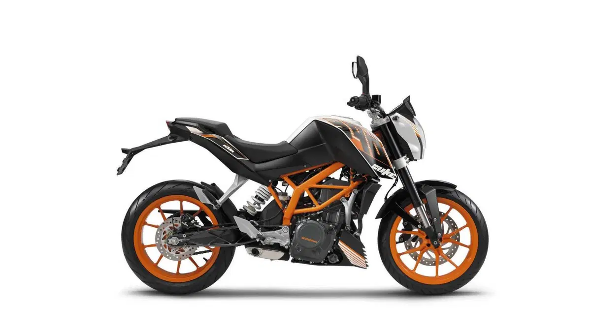 KTM 390 Duke  390 Duke ABS (2012 - 16) (2)