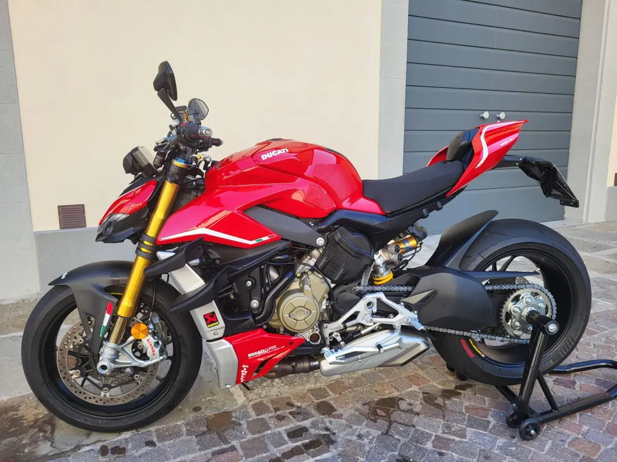 Ducati Streetfighter V4 1100 S (2020) (2)