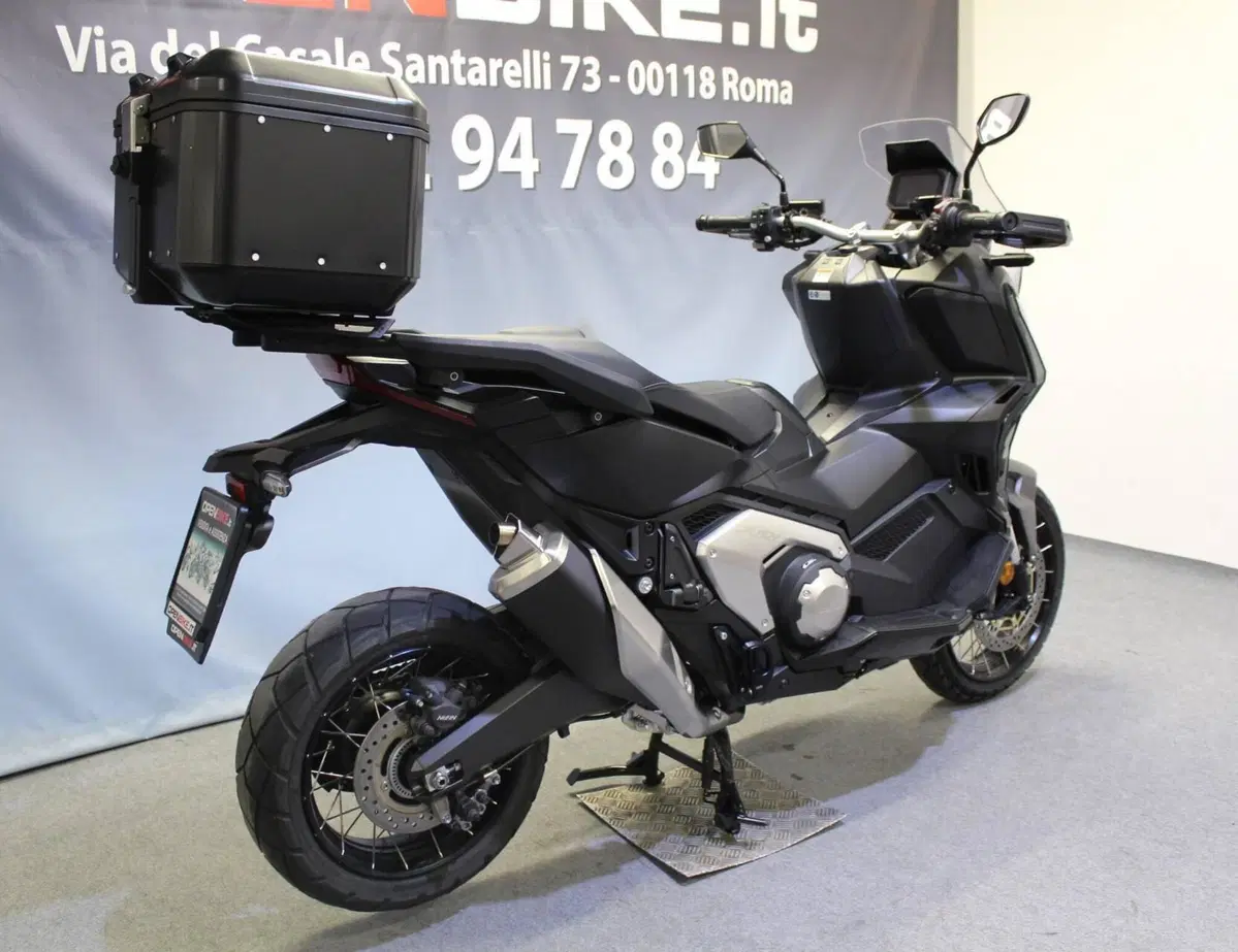 Honda X-ADV 750 DCT (2021 - 24) (4)