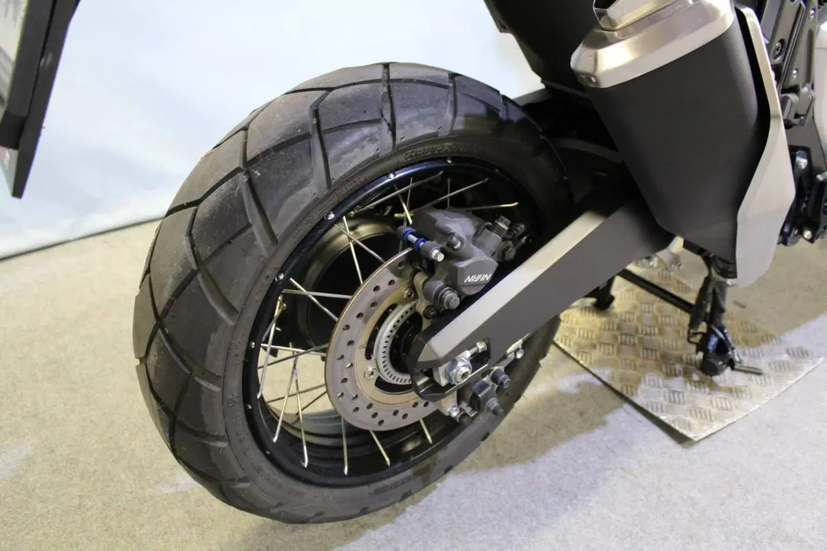 Honda X-ADV 750 DCT (2021 - 24) (6)