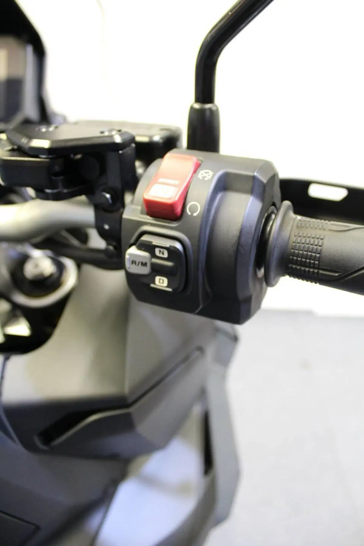 Honda X-ADV 750 DCT (2021 - 24) (11)